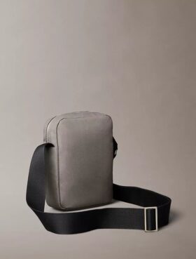 Structured Reporter Bag Structured Reporter Bag