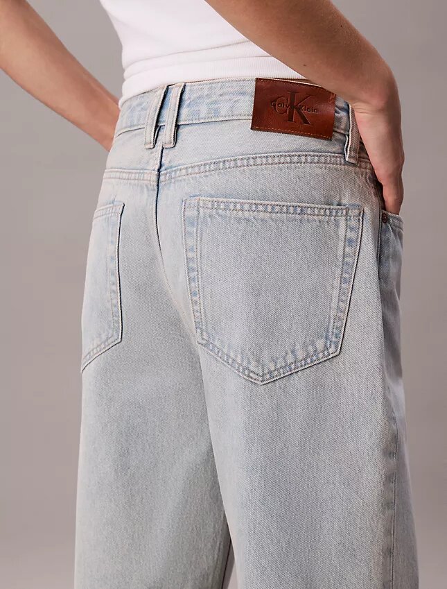 Wide Cuff Relaxed Jeans Wide Cuff Relaxed Jeans