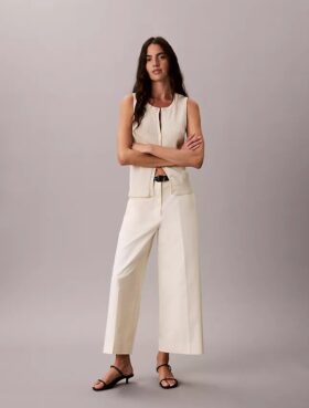 Wide Leg Cropped Chino Pant